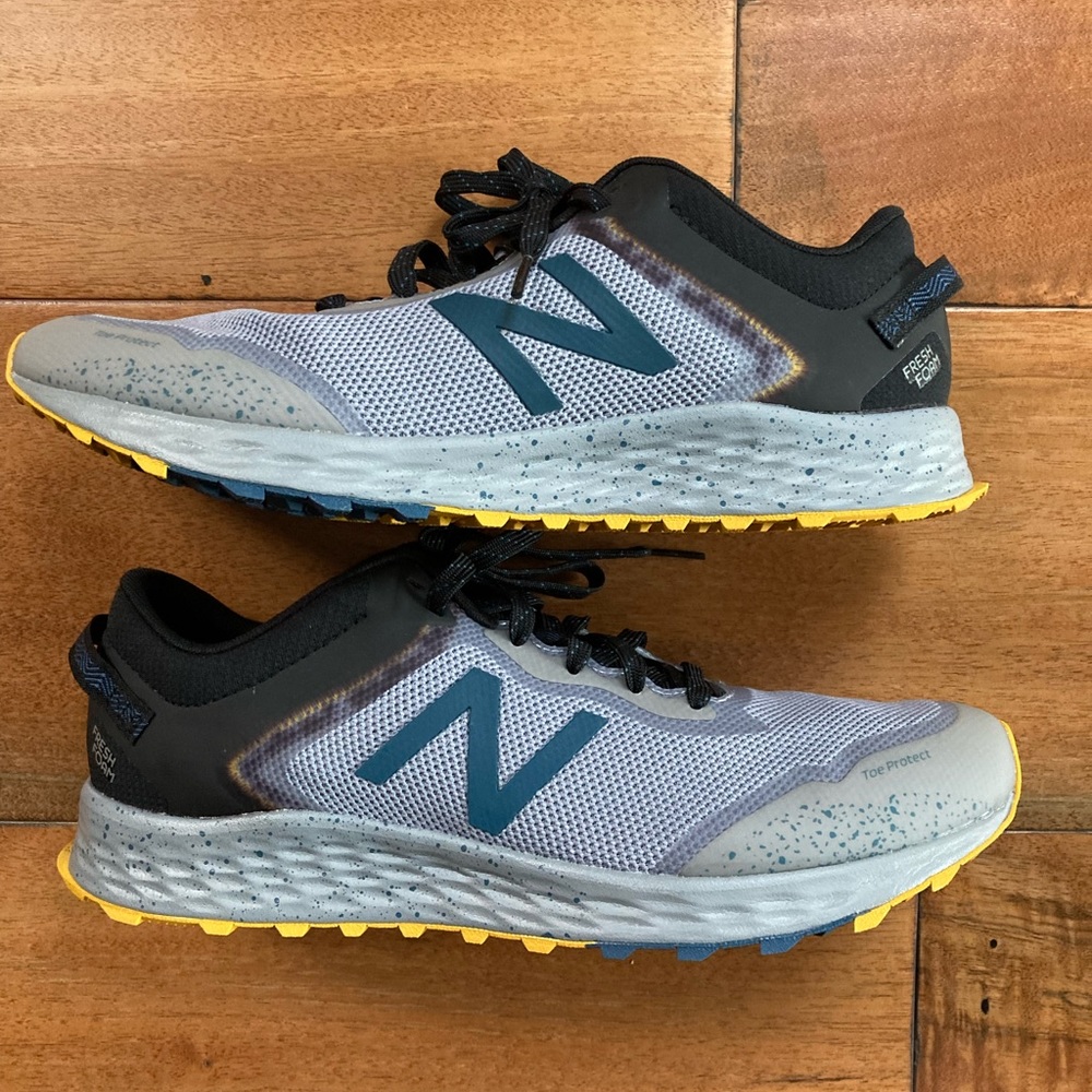 NWOT Men’s New Balance Fresh Foam Arishi Trail Running Hiking Shoes